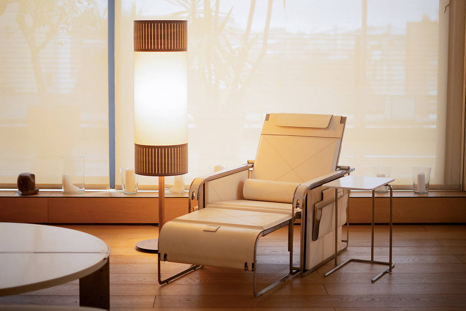The Tamiz Floor Lamp in a living room setting.