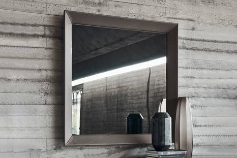 Taxedo Square shape leather mirror by Cattelan Italia angled view
