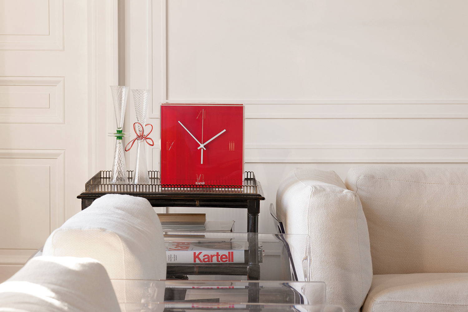 Tic&Tac clock designed by Philippe Starck with Eugeni Quitllet