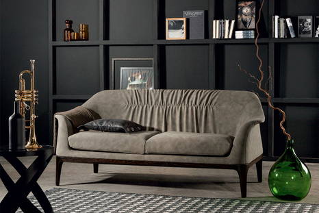 Tiffany sofa by Tonin Casa