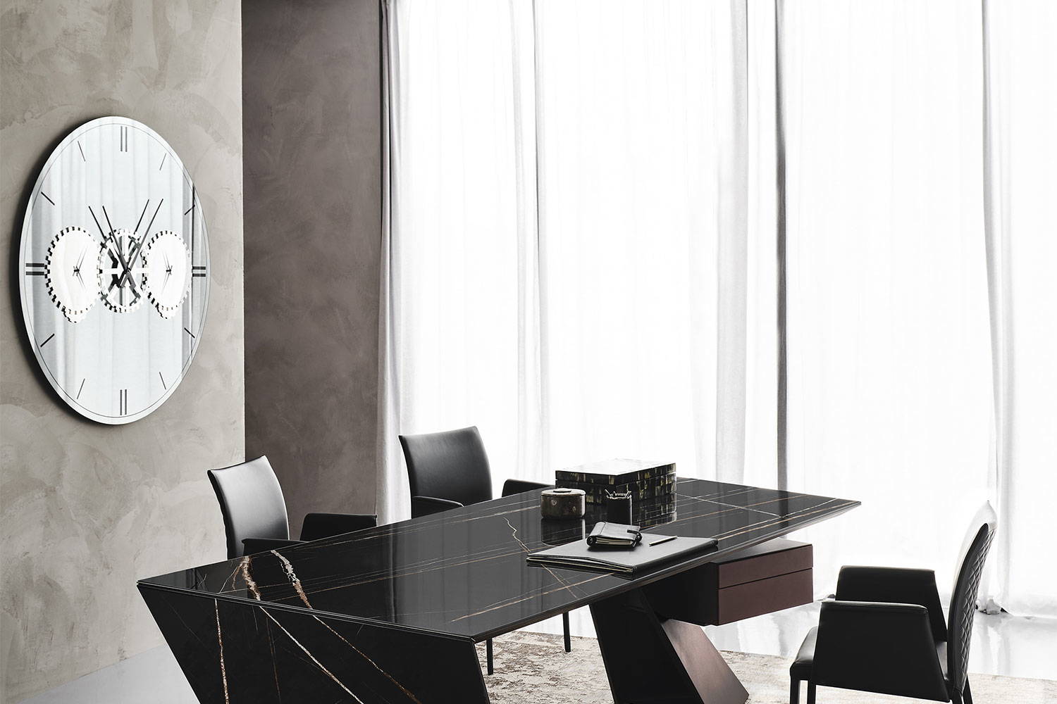Times Mirror by Cattelan Italia | room service 360°