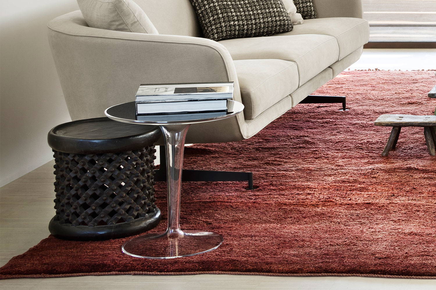 Tiptop end table black glass top with transparent base