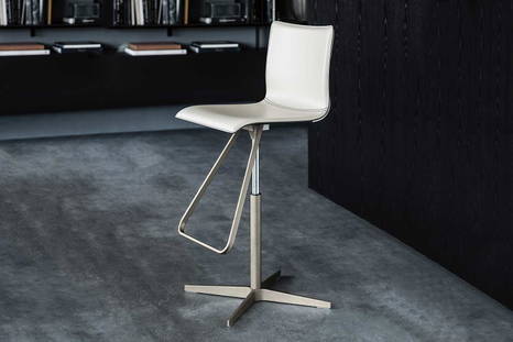 Toto X bar stool by Cattelan Italia