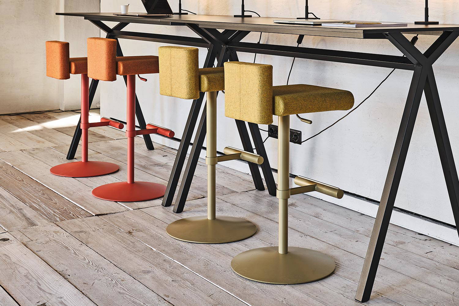 Toy Adjustable Stools by MIDJ