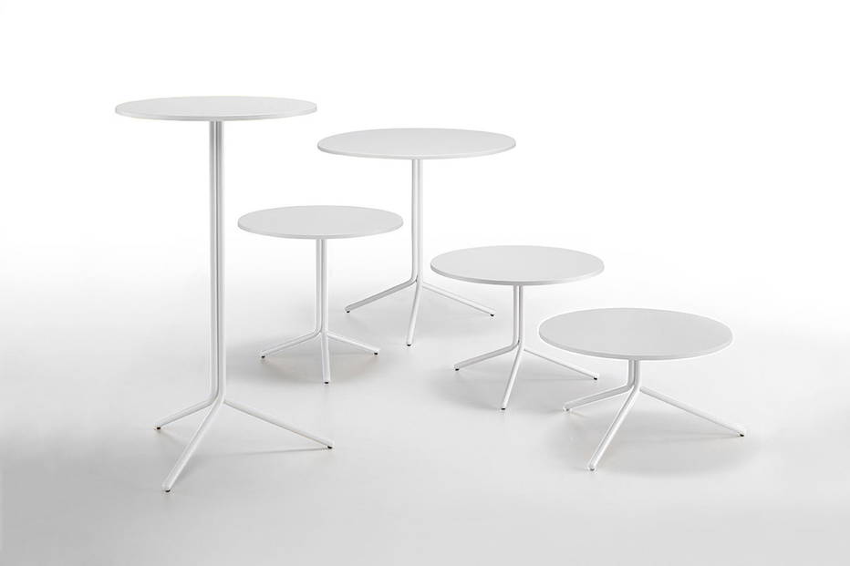 Trampoliere End Table