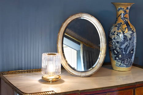 Closer view of the Tread Table Lamp