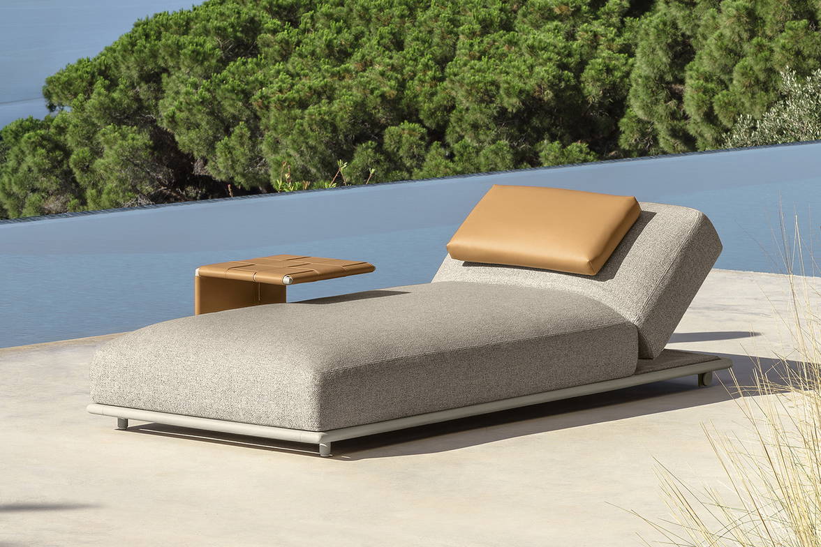 Tresse chaise lounge by Talenti Tresse chaise lounge by Talenti