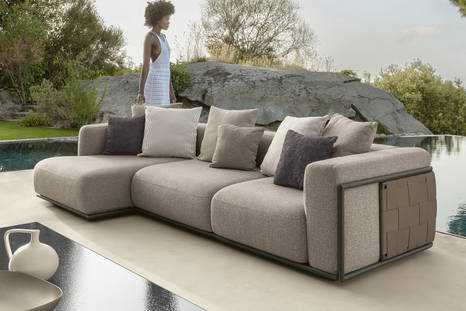 Tresse sectional sofa with chaise by Talenti