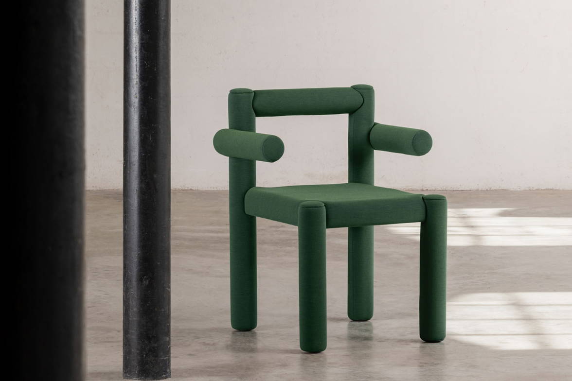 Tu-be Dining Arm Chair from MIDJ Tu-be Dining Arm Chair from MIDJ