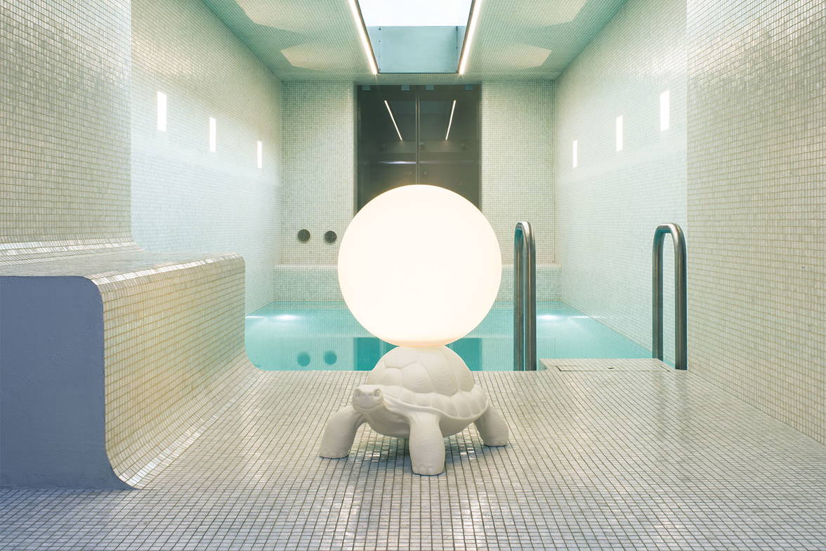 The Turtle Carry lamp by Marcantonio for Qeeboo. The Turtle Carry lamp by Marcantonio for Qeeboo.