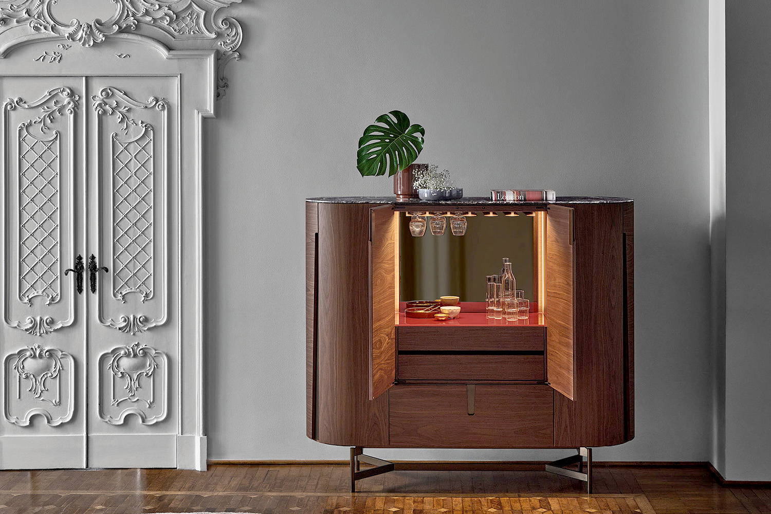 Tylsa Bar Cabinet