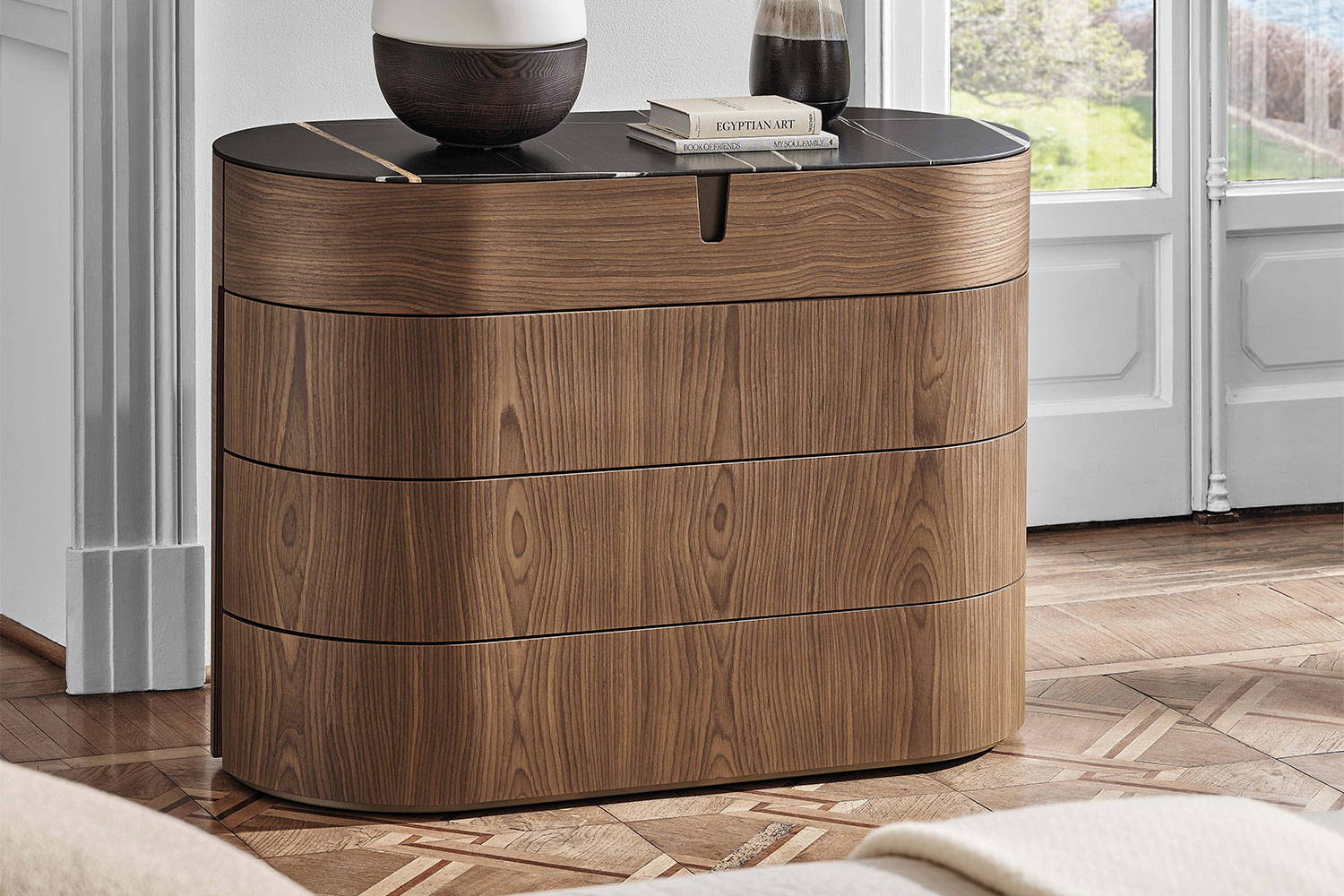 Tylsa Dresser