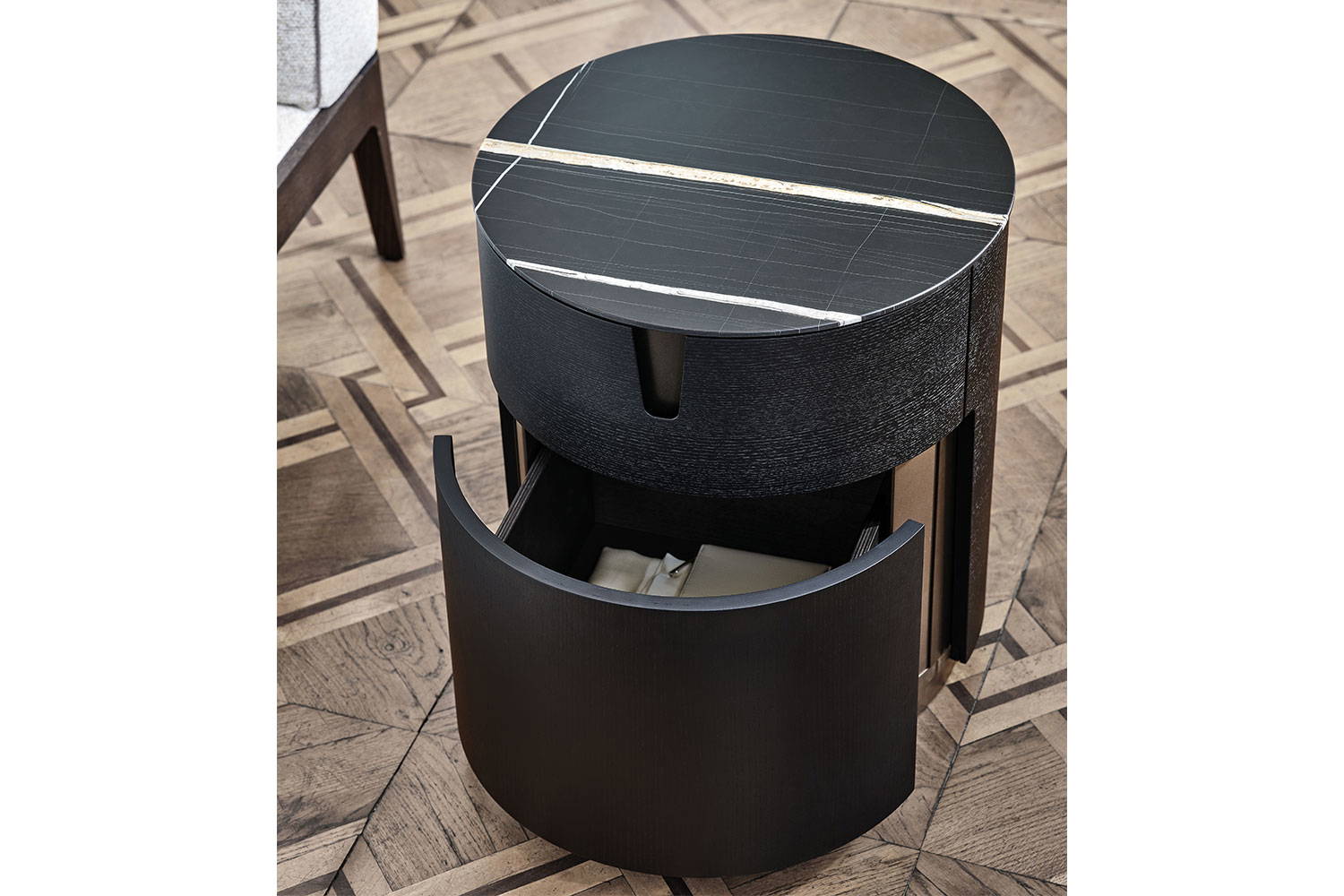 Tylsa Nightstand by Porada | room service 360°