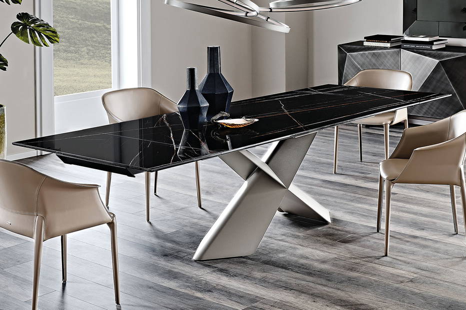 Tyron Keramik Drive Dining Table