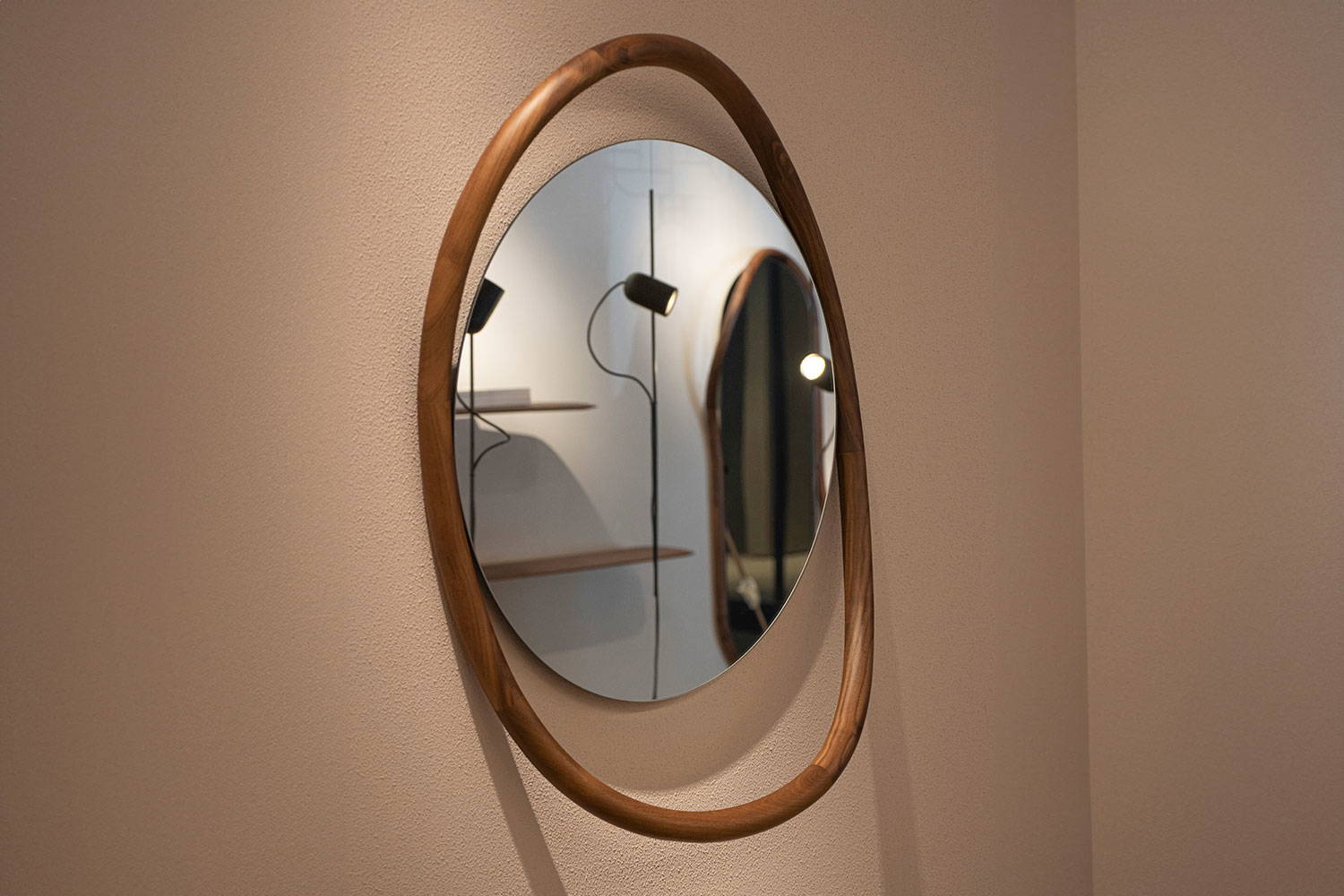 The Unut Round Mirror by Goula Figuera Design Studio for Nomon.