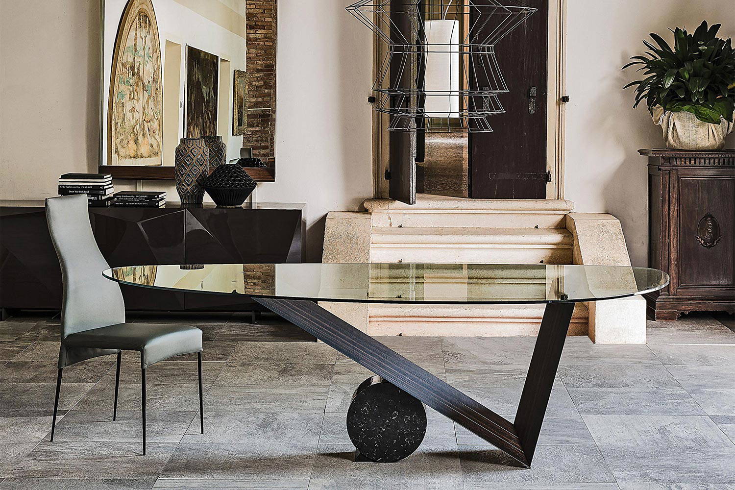 Valentino Dining Table by Cattelan Italia | room service 360°