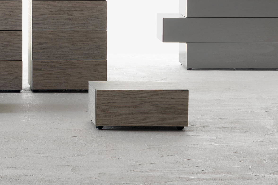 Valeo 1-drawer nightstand by San Giacomo Valeo 1-drawer nightstand by San Giacomo