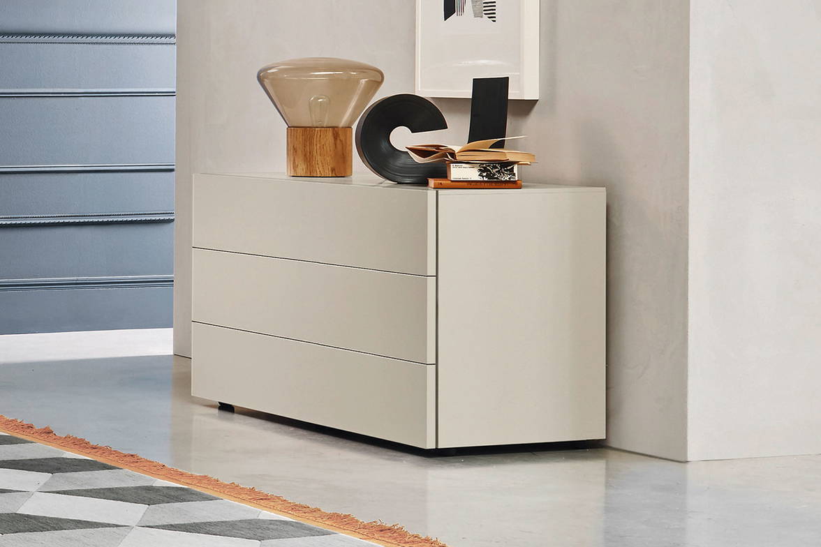 Valeo dresser by San Giacomo Valeo dresser by San Giacomo