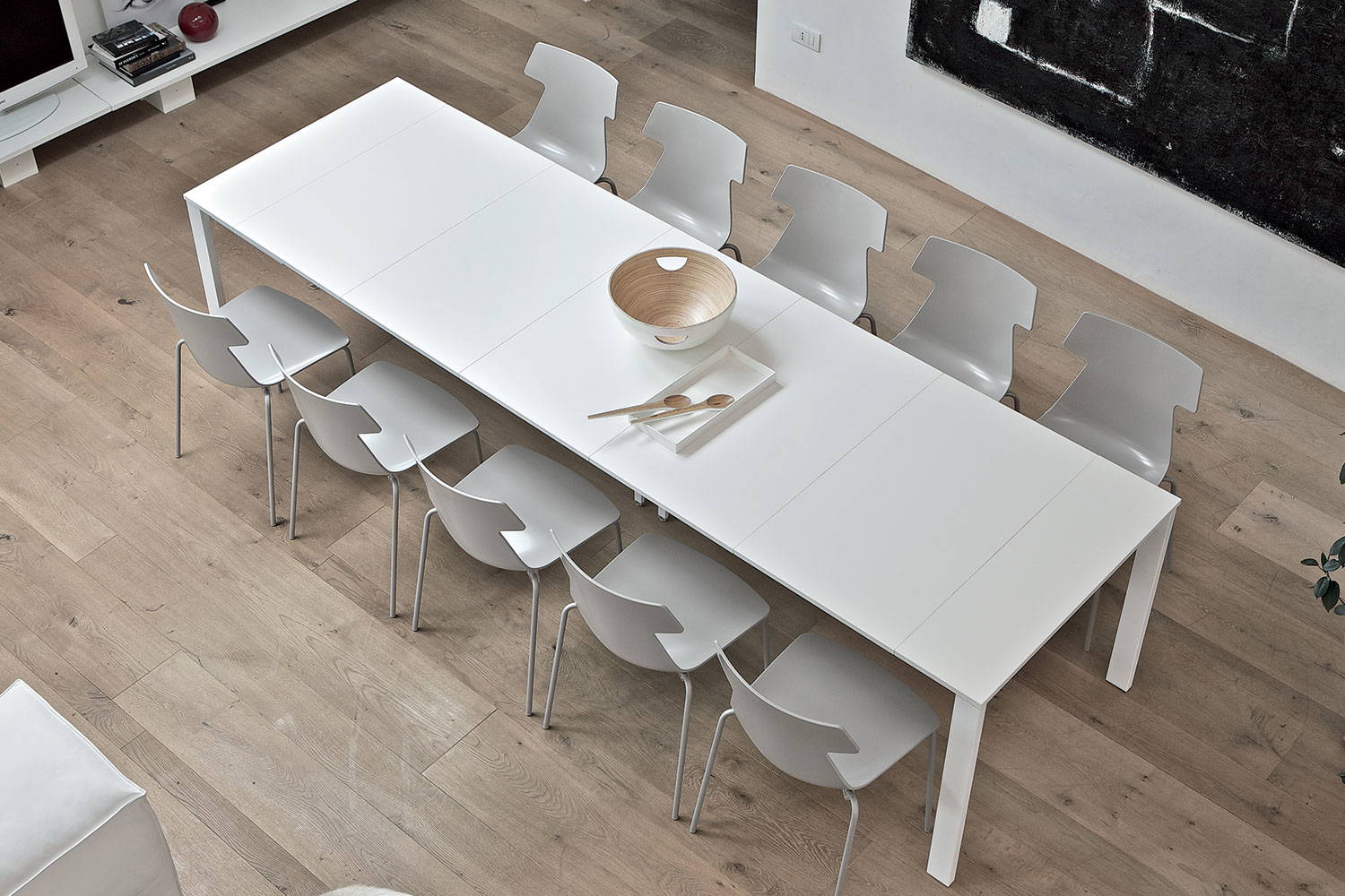 Vega plus extension console table with Guilia dining chairs