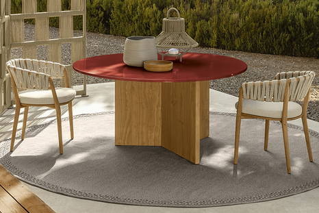 Venice bistro table by Talenti