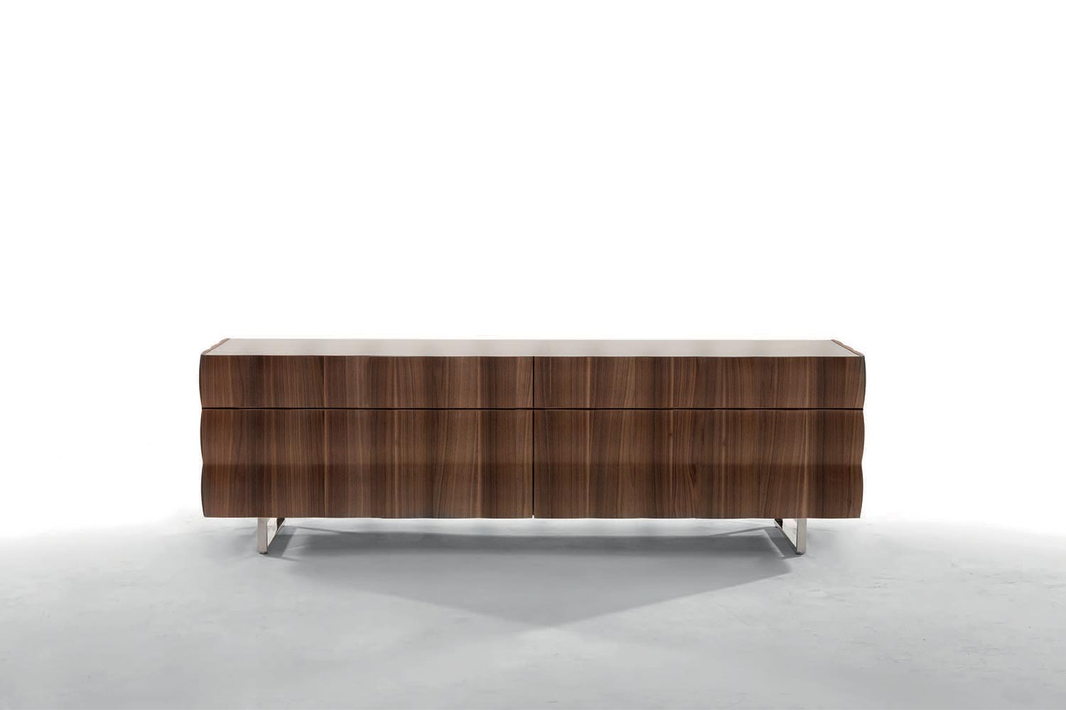 Venice Night Wood Dresser