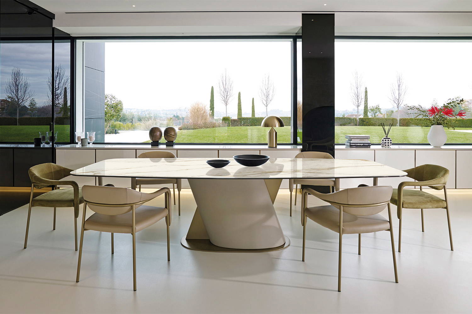 Venus Dining Table Quickship