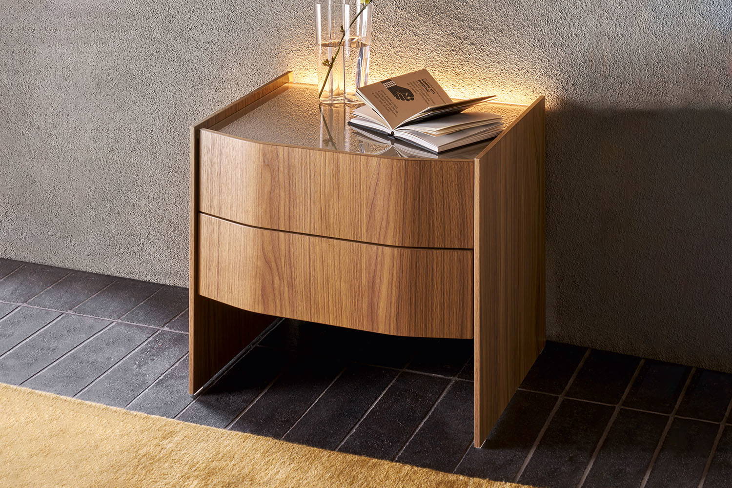 Virgola nightstand by San Giacomo (with optional LED lights)
