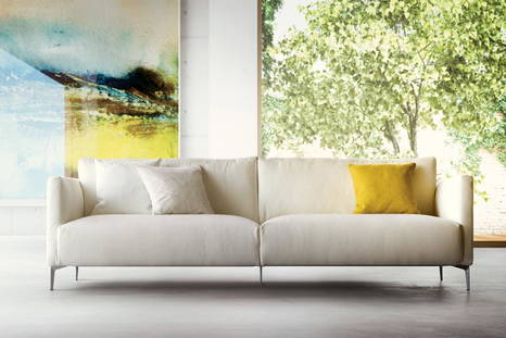 Volo sofa by Pianca