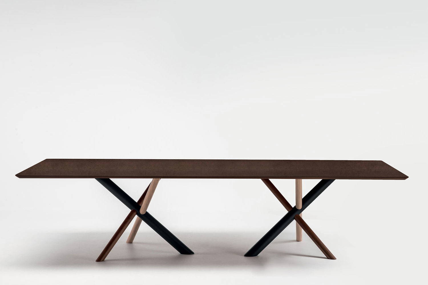 W Double Pedestal Table
