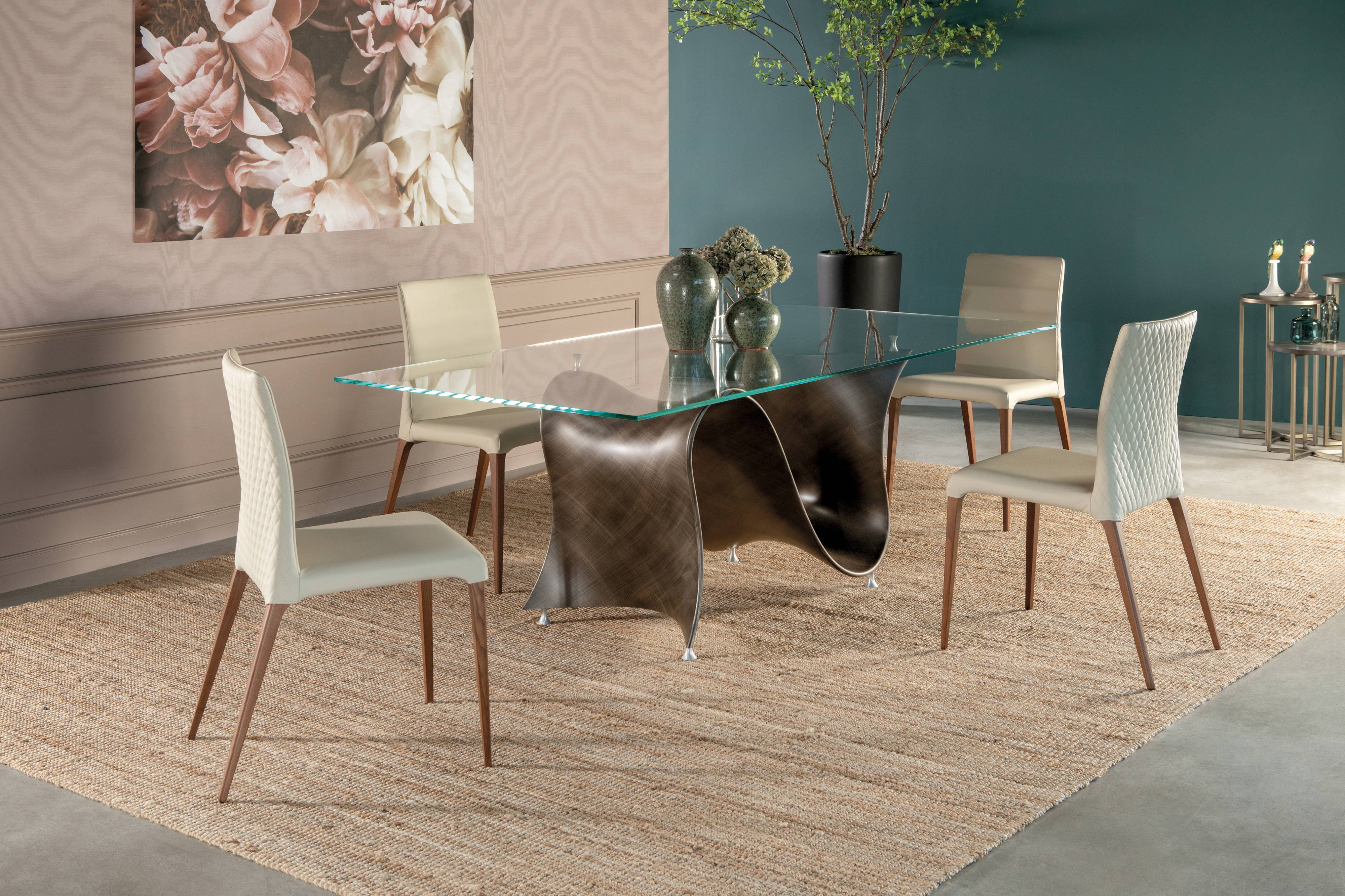 Wave Glass Dining Table by Tonin Casa | room service 360°