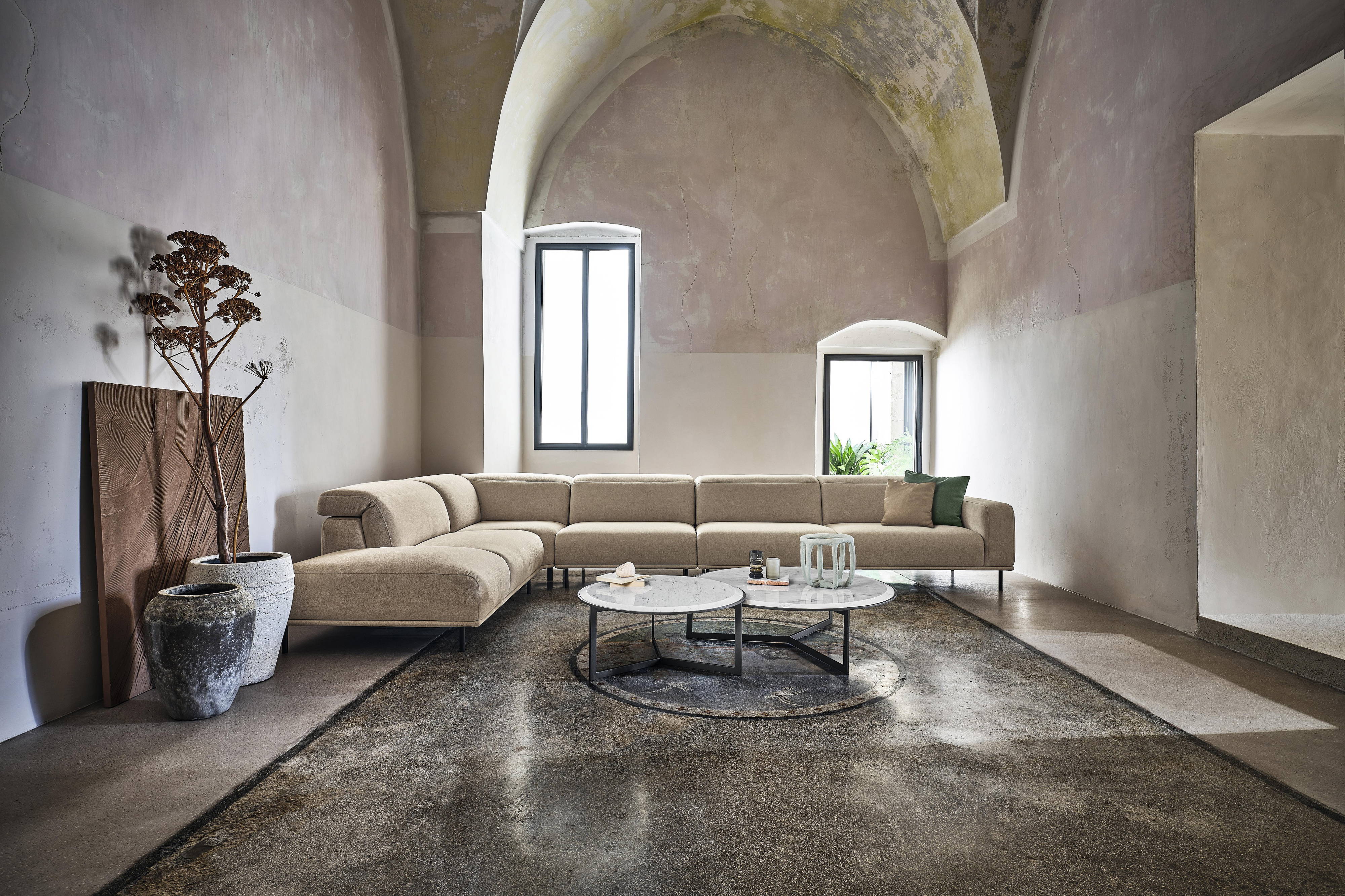 Wing Corner Sectional Sofa With Peninsula by Nicoline Italia