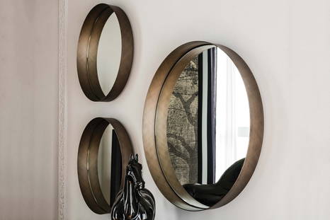 Wish mirrors by Cattelan Italia side view 