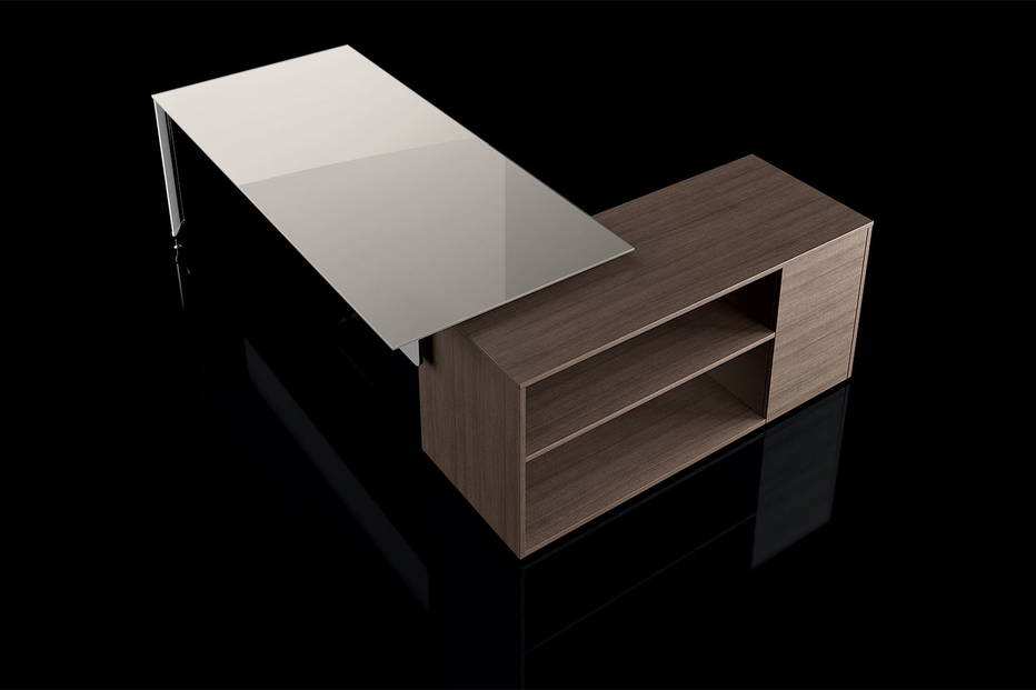 Yo office desk with credenza by Uffix