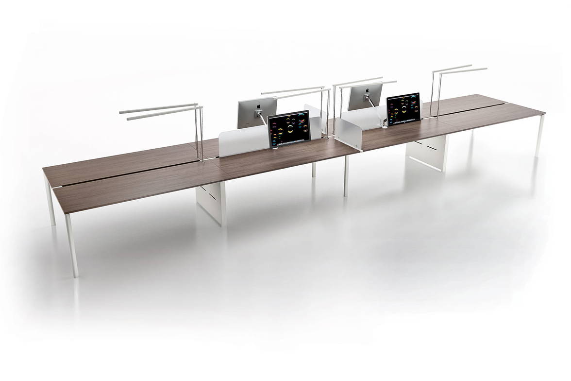 Yo workstation E by Uffix Yo workstation E by Uffix