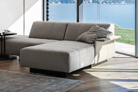 Zara Chaise Lounge by Nicoline Italia