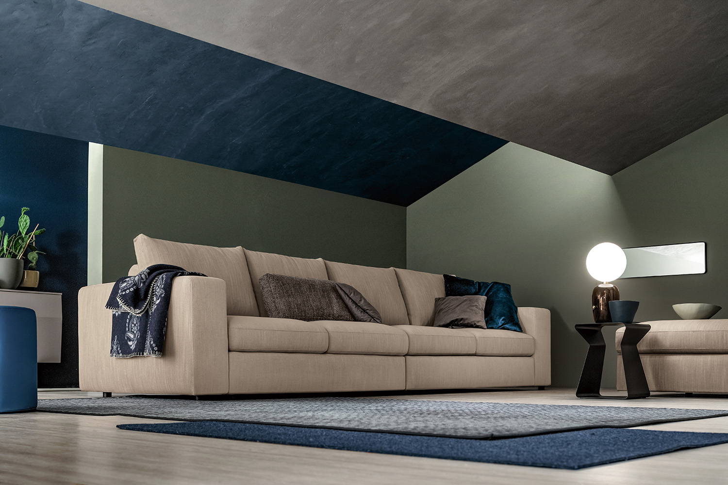 Zenit Plus Sofa